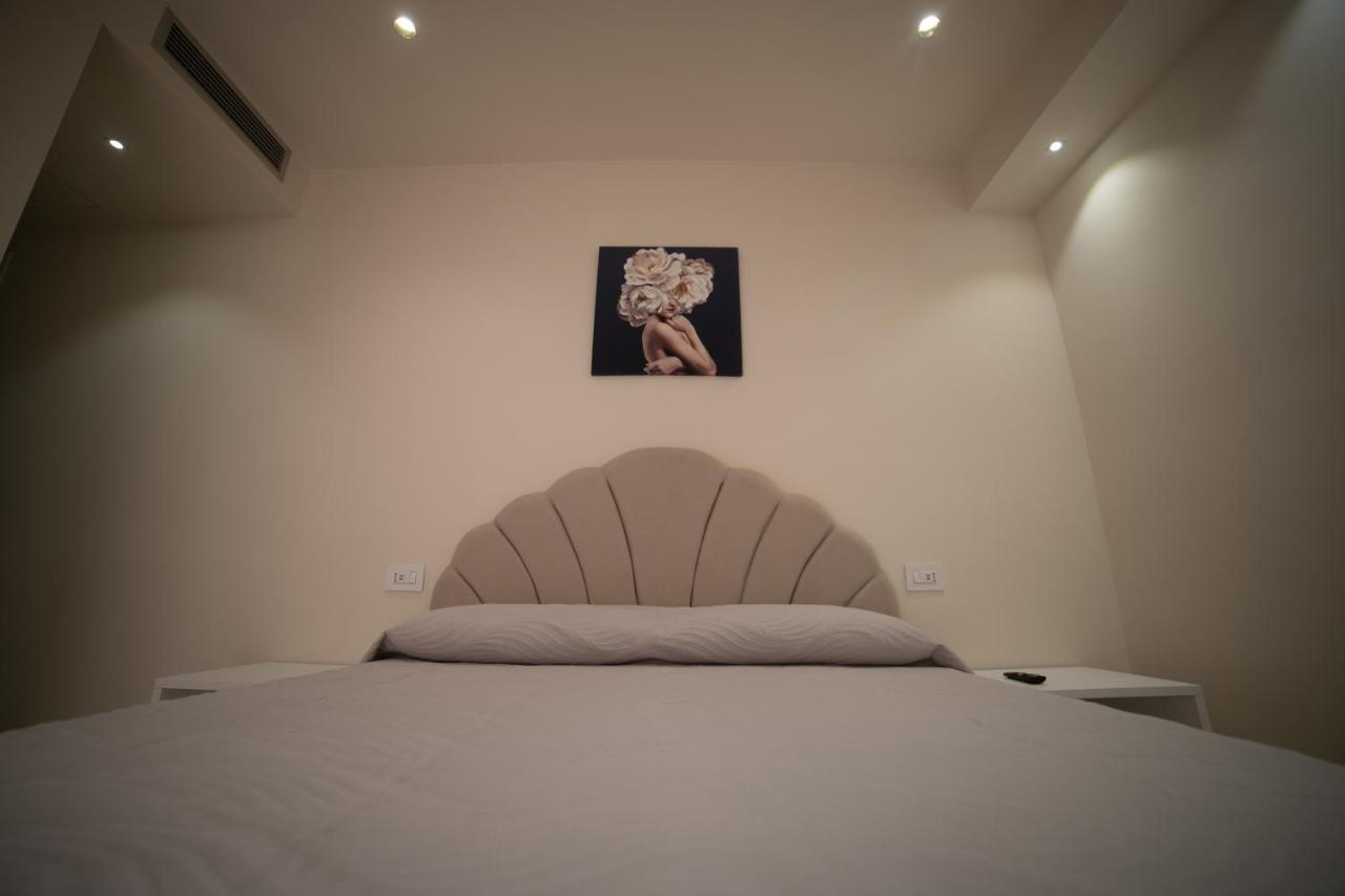 B&B Dominus Luxury Rooms 트로페아 외부 사진