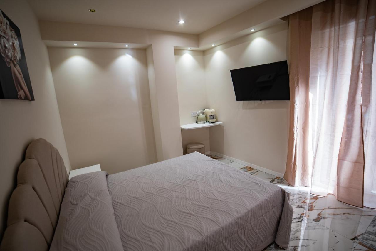 B&B Dominus Luxury Rooms 트로페아 외부 사진