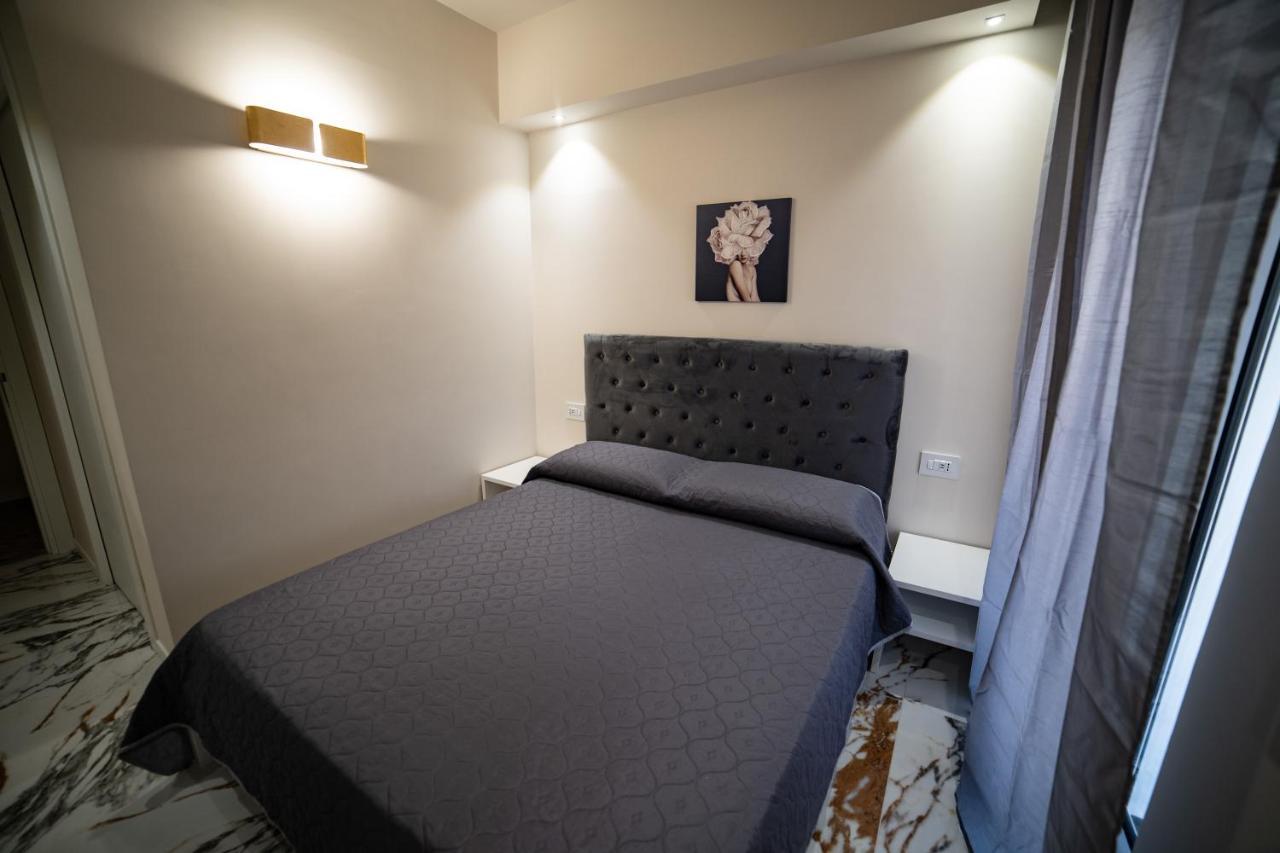 B&B Dominus Luxury Rooms 트로페아 외부 사진